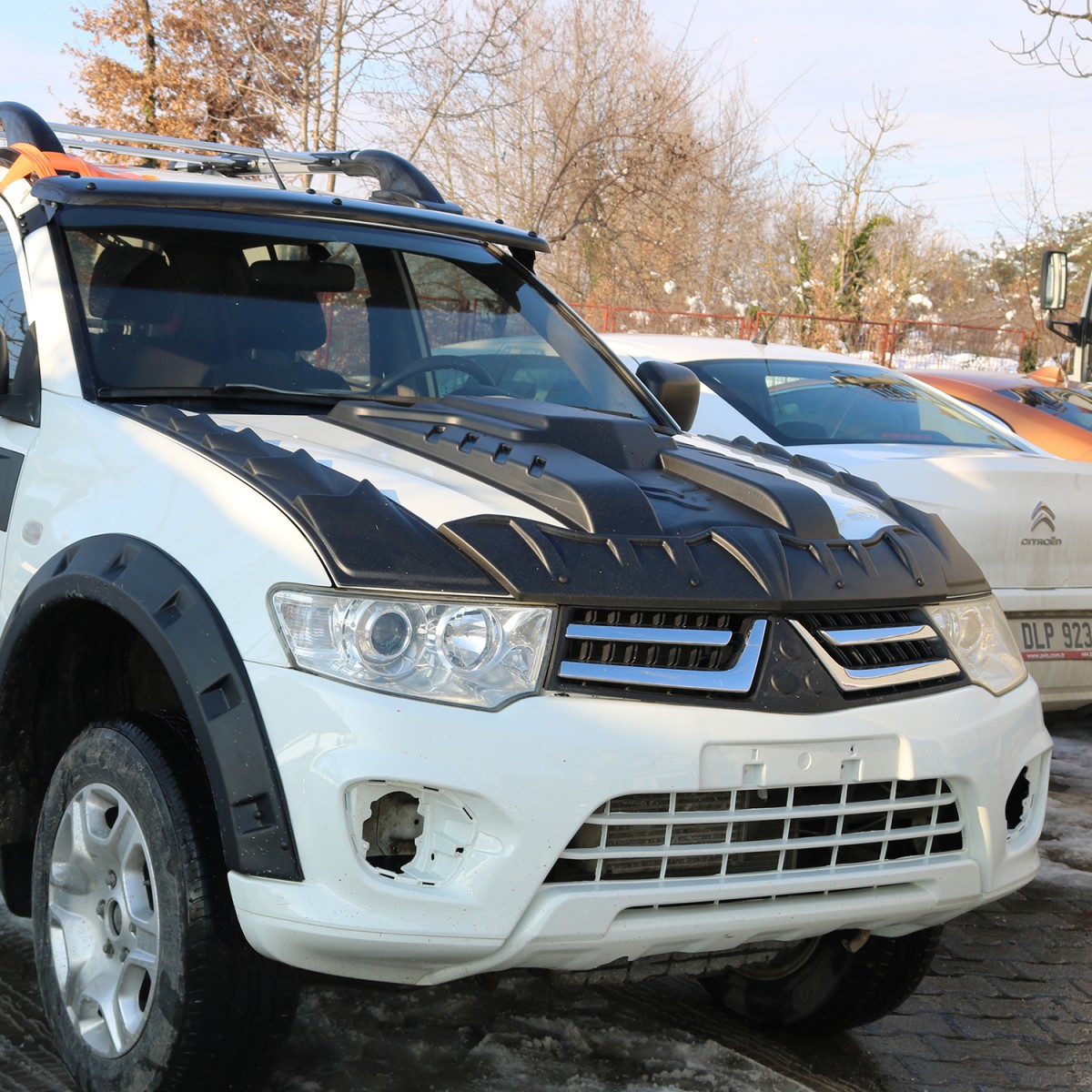 MITSUBISHI L200 2007-2015 ÖN SCOOP