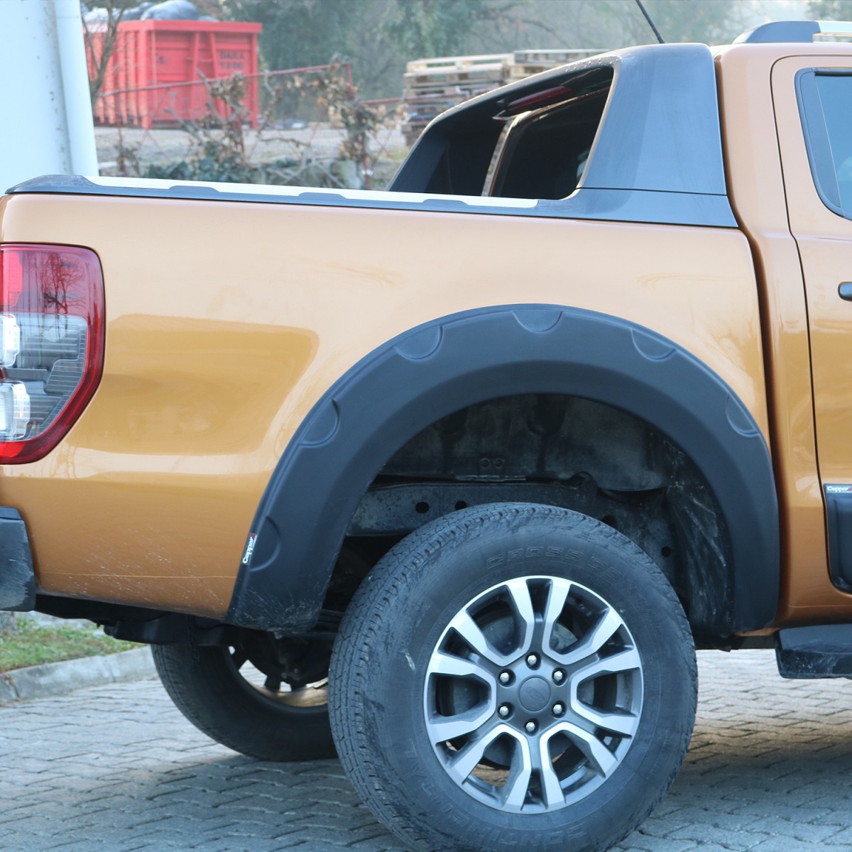 Ford Ranger Wildtrak 2019- Fender Dodik безвинтовые 7 шт.