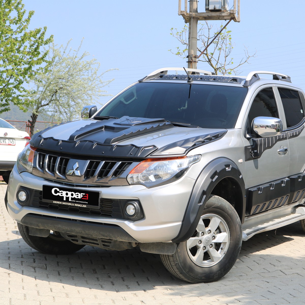 MITSUBISHI L200 2015-2019 SCOOP